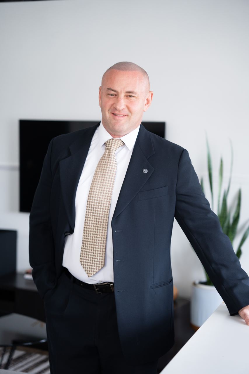 Jeremiah Webb International | 8625 Midnight Pass Rd, Sarasota, FL 34242, USA | Phone: (801) 755-9600