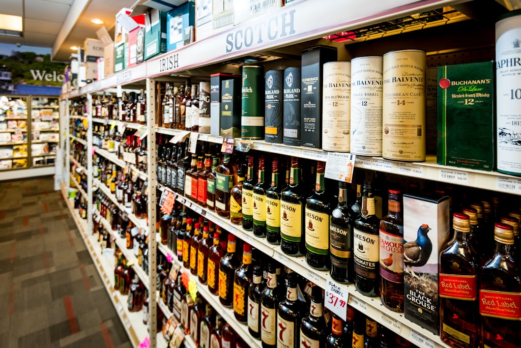 Spirit Seller Liquors | 203 2nd St, Hudson, WI 54016, USA | Phone: (715) 386-5995