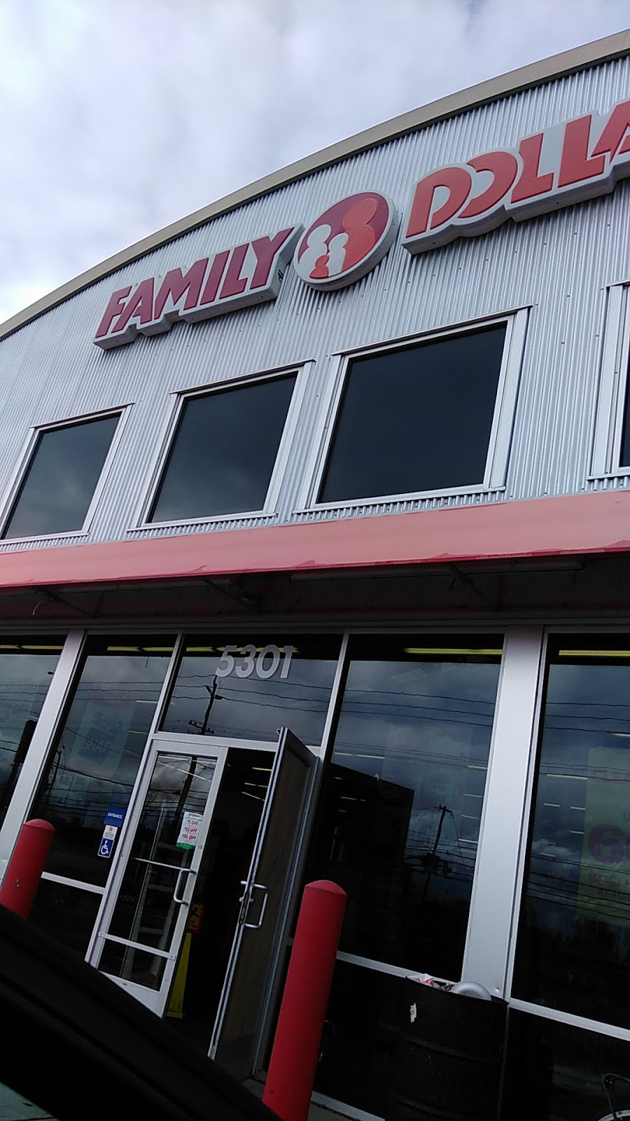 Family Dollar | 5301 Yosemite Blvd, Modesto, CA 95357, USA | Phone: (209) 702-6726