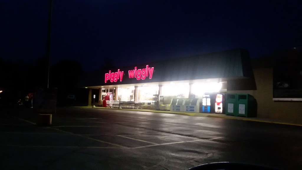 Piggly Wiggly | 1604 1st Center Ave, Brodhead, WI 53520 | Phone: (608) 897-2105