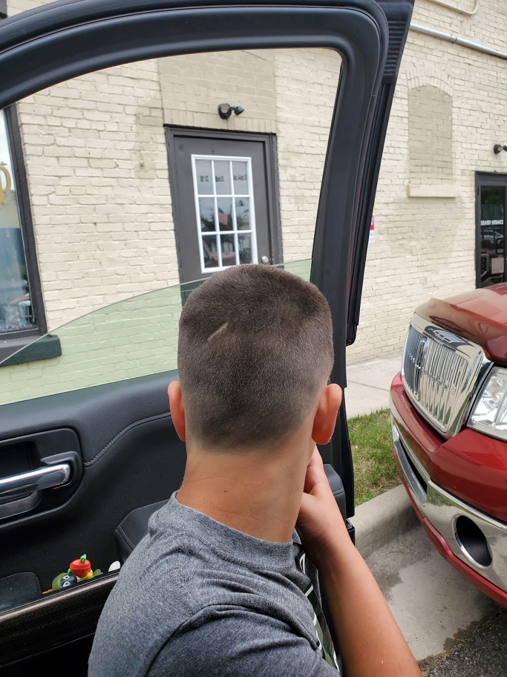 Norms Barber Shop | 24 S 5th Ave, Beech Grove, IN 46107, USA | Phone: (317) 820-9853