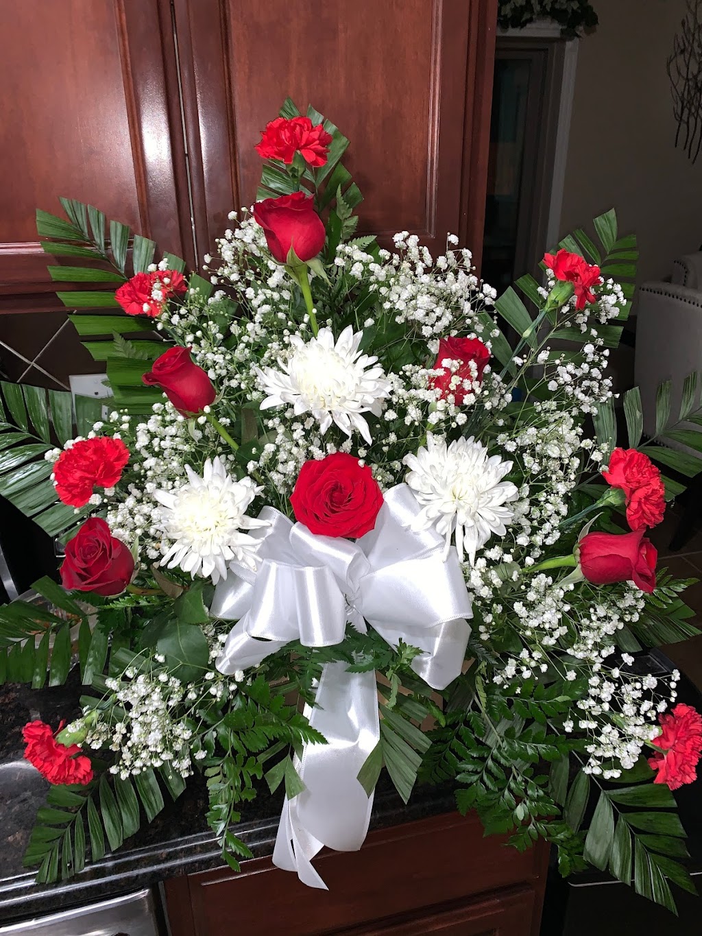 Beas Flowers and Gifts | 11720 Montana Ave Suite A5, El Paso, TX 79936, USA | Phone: (915) 204-6918