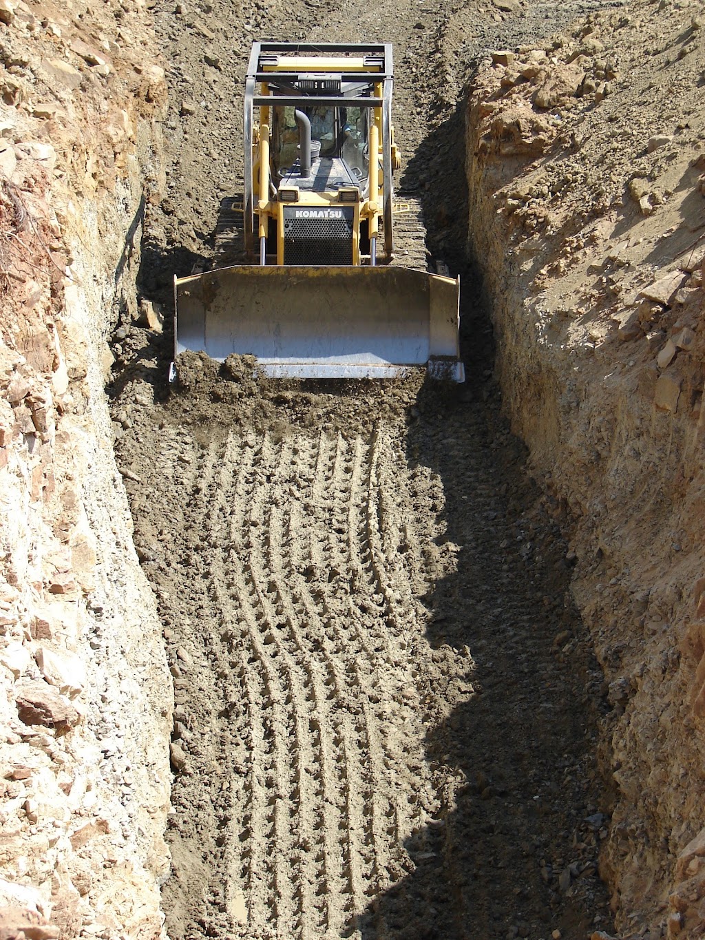 J W Hughes Excavation Inc | 980 Humble Camp Rd, Pleasanton, TX 78064, USA | Phone: (830) 569-4545