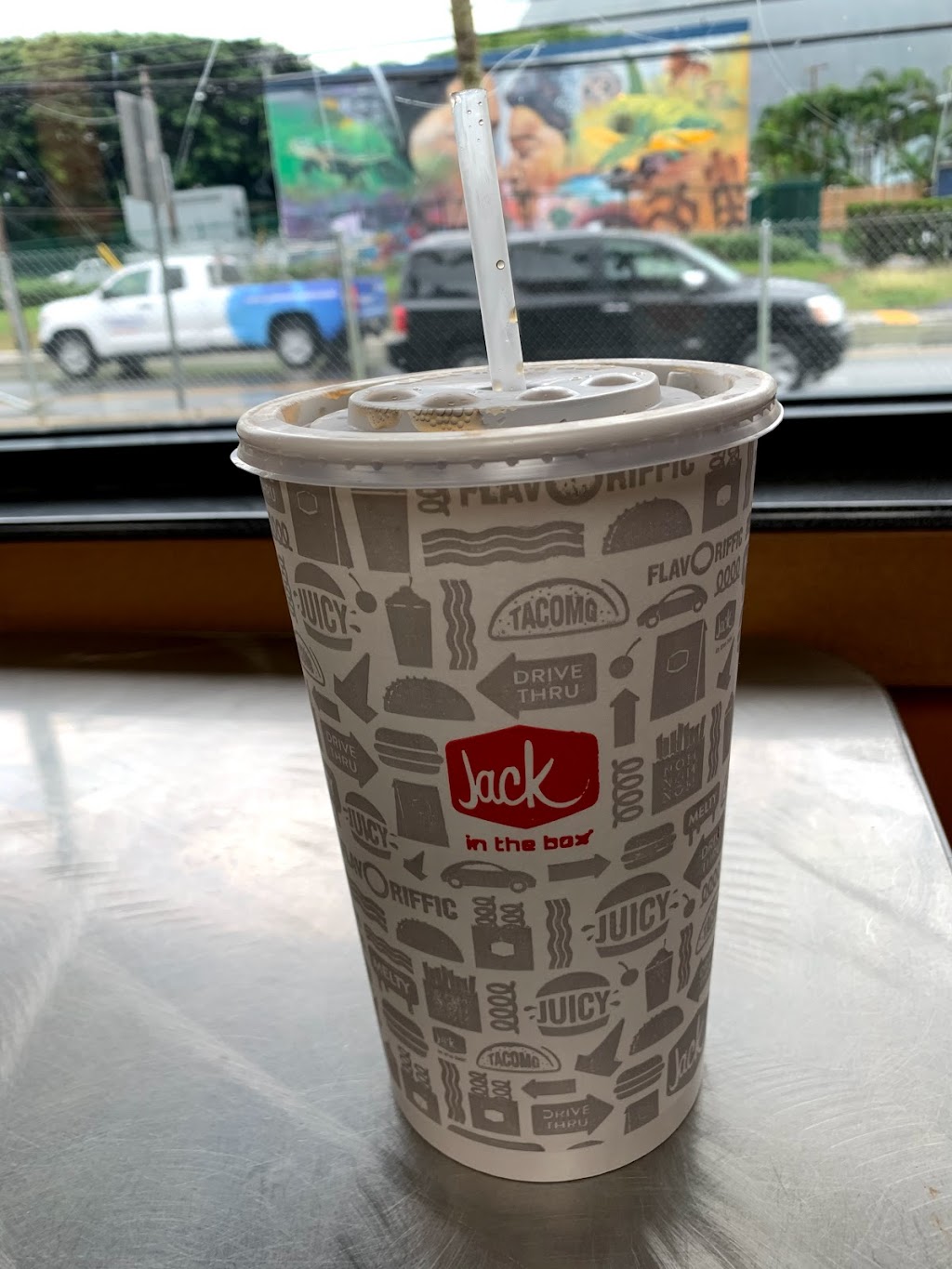 Jack in the Box | 41-1537 Kalanianaʻole Hwy, Waimanalo, HI 96795, USA | Phone: (808) 259-8127