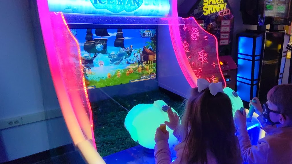 At The Pier Arcade | 131 Colonie Center Unit 430, Colonie, NY 12205, USA | Phone: (518) 650-8051