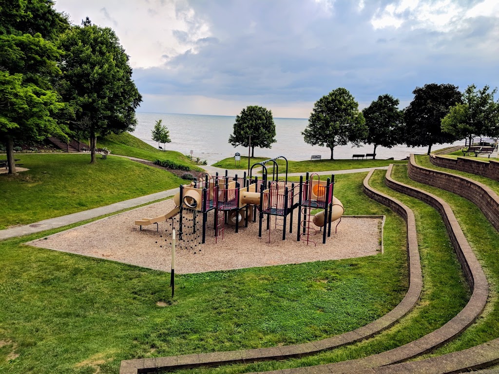 Rocky River Park | 20250 Beach Cliff Blvd, Rocky River, OH 44116, USA | Phone: (440) 356-5657