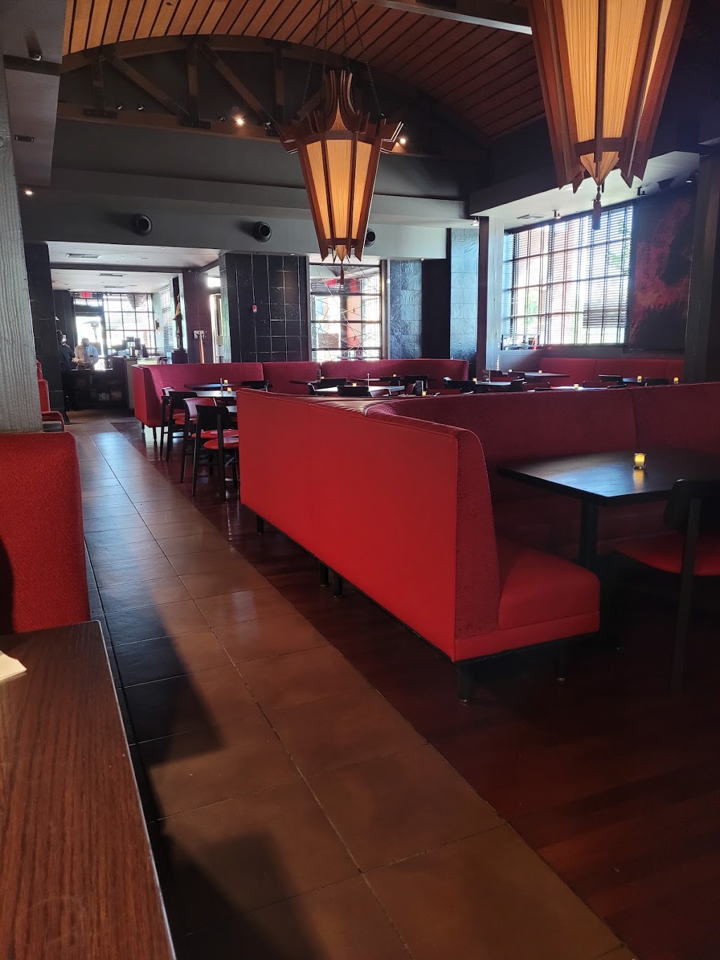 The Shops at River Walk | 10000 Stockdale Hwy, Bakersfield, CA 93311, USA | Phone: (661) 664-6500