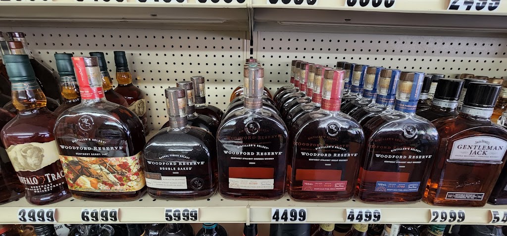 Country Creek Market Liquor & Check Cashing | 15141 Olde Hwy 80, El Cajon, CA 92021, USA | Phone: (619) 443-8391