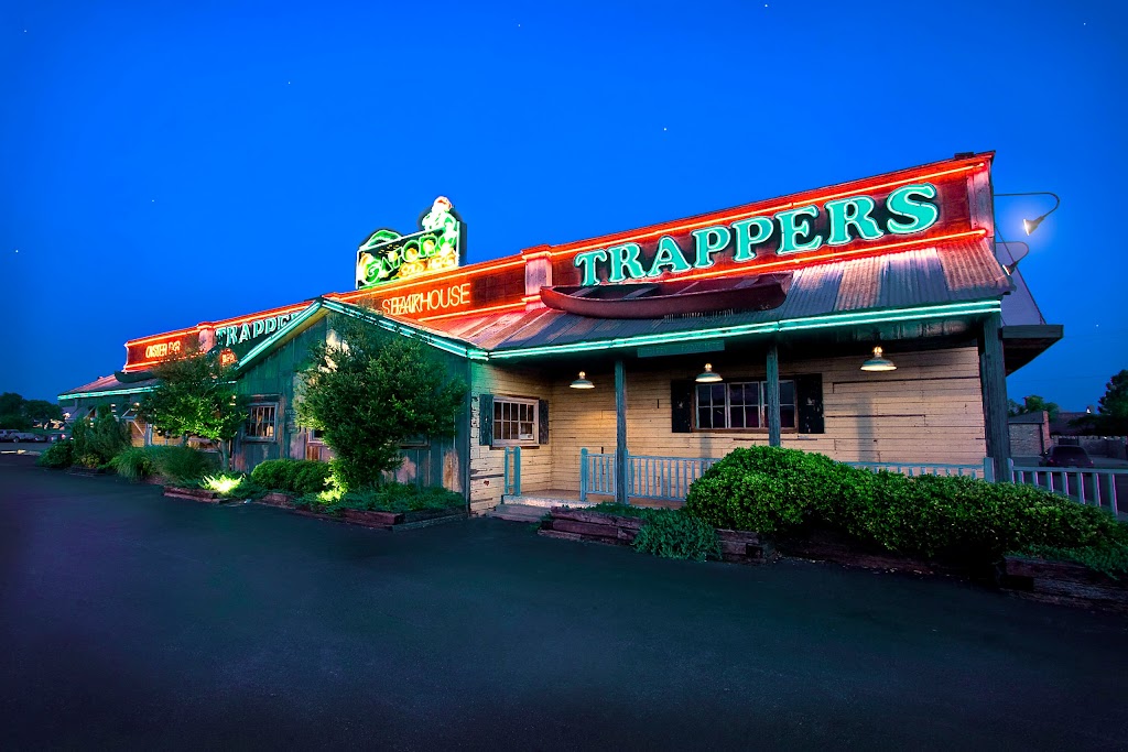 Trappers Fishcamp & Grill | 4300 W Reno Ave, Oklahoma City, OK 73107, USA | Phone: (405) 943-9111