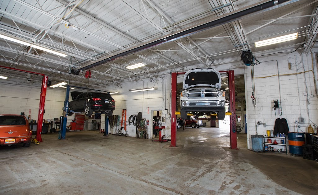 Gordies Garage | 29046 Calahan Rd, Roseville, MI 48066, USA | Phone: (586) 775-1185