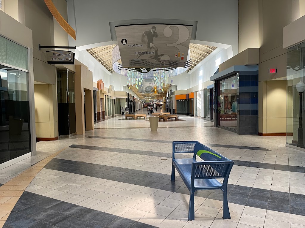 Galleria at Pittsburgh Mills | 590 Pittsburgh Mills Blvd, Tarentum, PA 15084, USA | Phone: (724) 904-9000