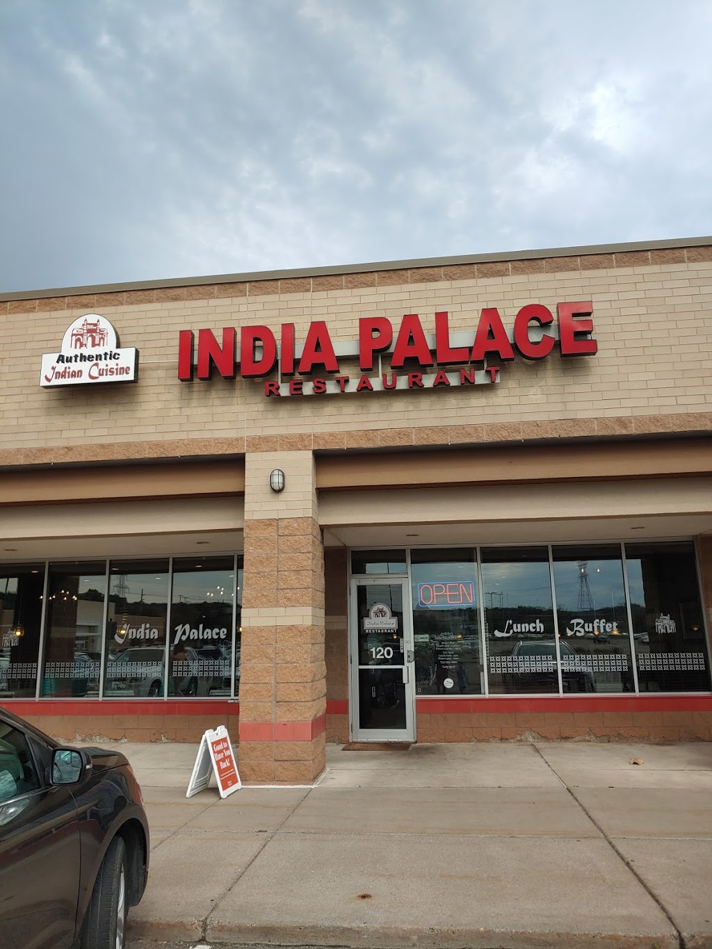 India Palace Plymouth | 4190 Vinewood Ln N #120, Plymouth, MN 55442, USA | Phone: (763) 383-1880