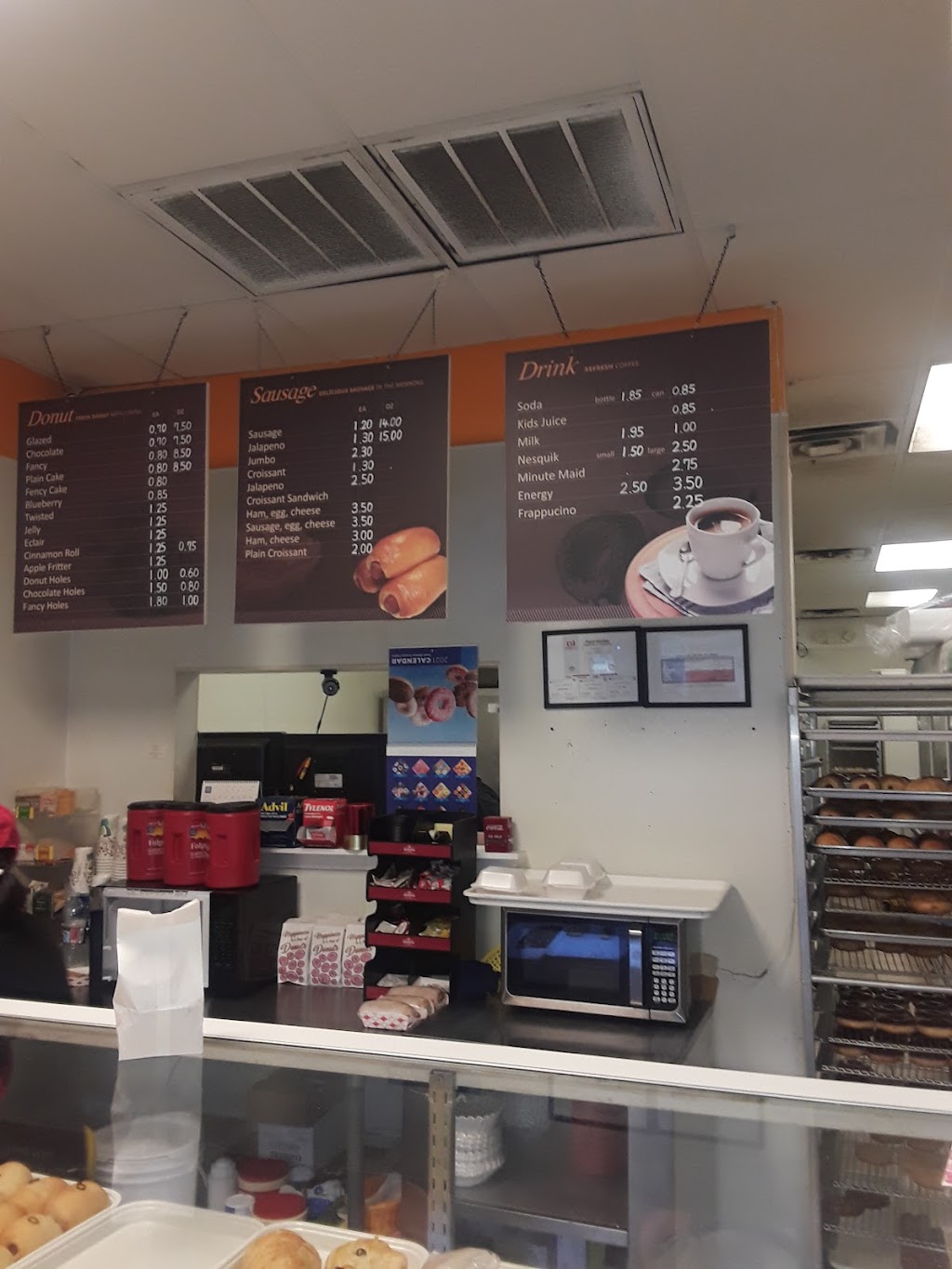 Donut Palace | 8989 Forest Ln, Dallas, TX 75243, USA | Phone: (972) 680-1117