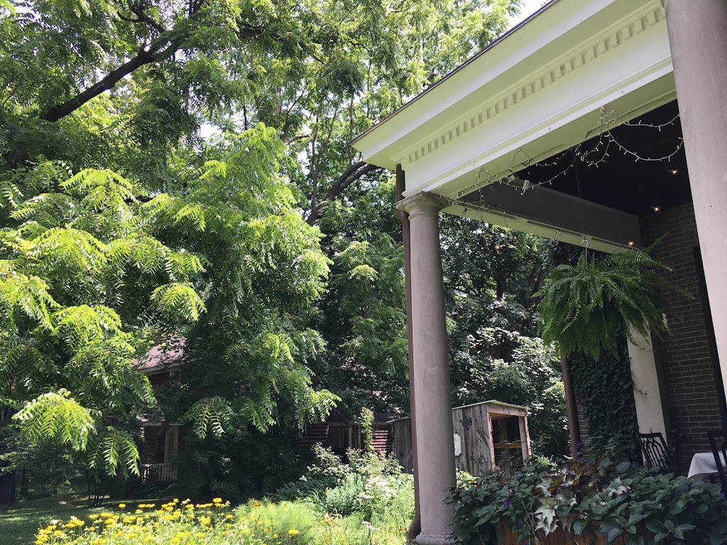 Holly Hill Inn | 426 N Winter St, Midway, KY 40347, USA | Phone: (859) 846-4732