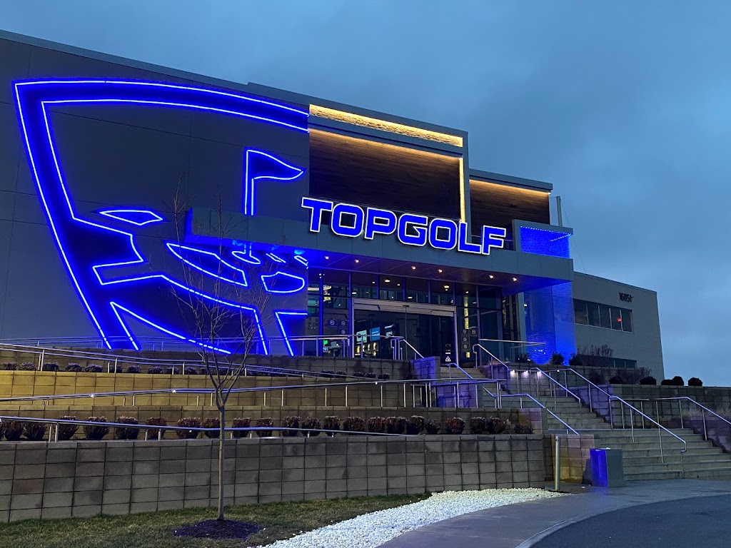 Topgolf | 16851 N Outer 40 Rd, Chesterfield, MO 63005, USA | Phone: (636) 898-8044