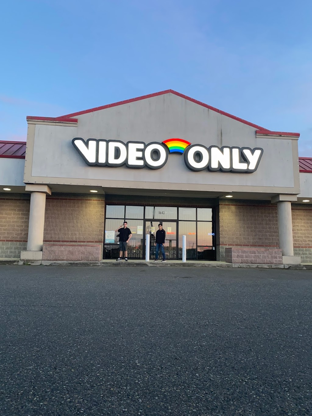 Video Only Federal Way | 1643 S 352nd St, Federal Way, WA 98003, USA | Phone: (253) 661-7700