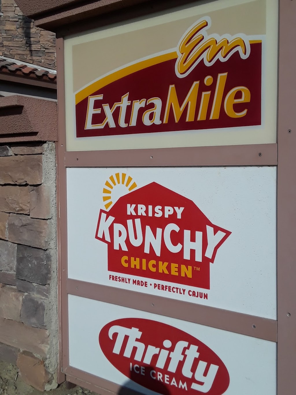 Krispy Krunchy Chicken | 10510 Sierra Ave, Fontana, CA 92337, USA | Phone: (909) 428-8077