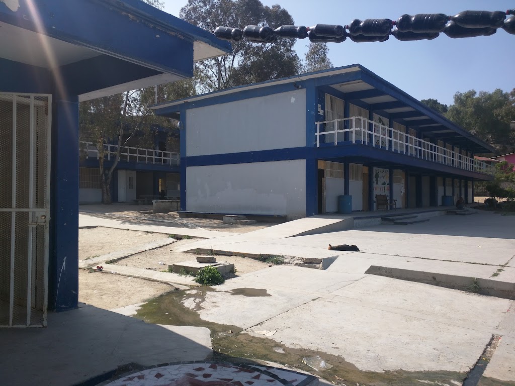 Escuela Secundaria Tecnica 34 | 22170, Ruiseñor SN(MZ11LT7, San Luis, 22170 San Luis, B.C., Mexico | Phone: 664 645 2137