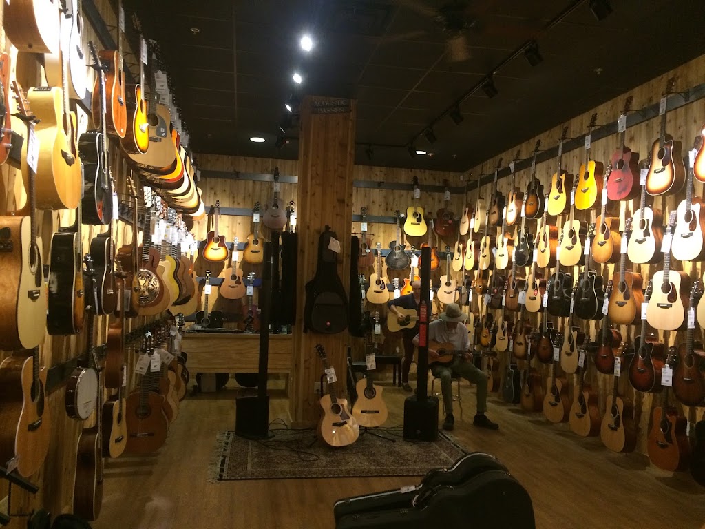 Guitar Center | 971 N Hwy 67 #500, Cedar Hill, TX 75104, USA | Phone: (972) 293-1811