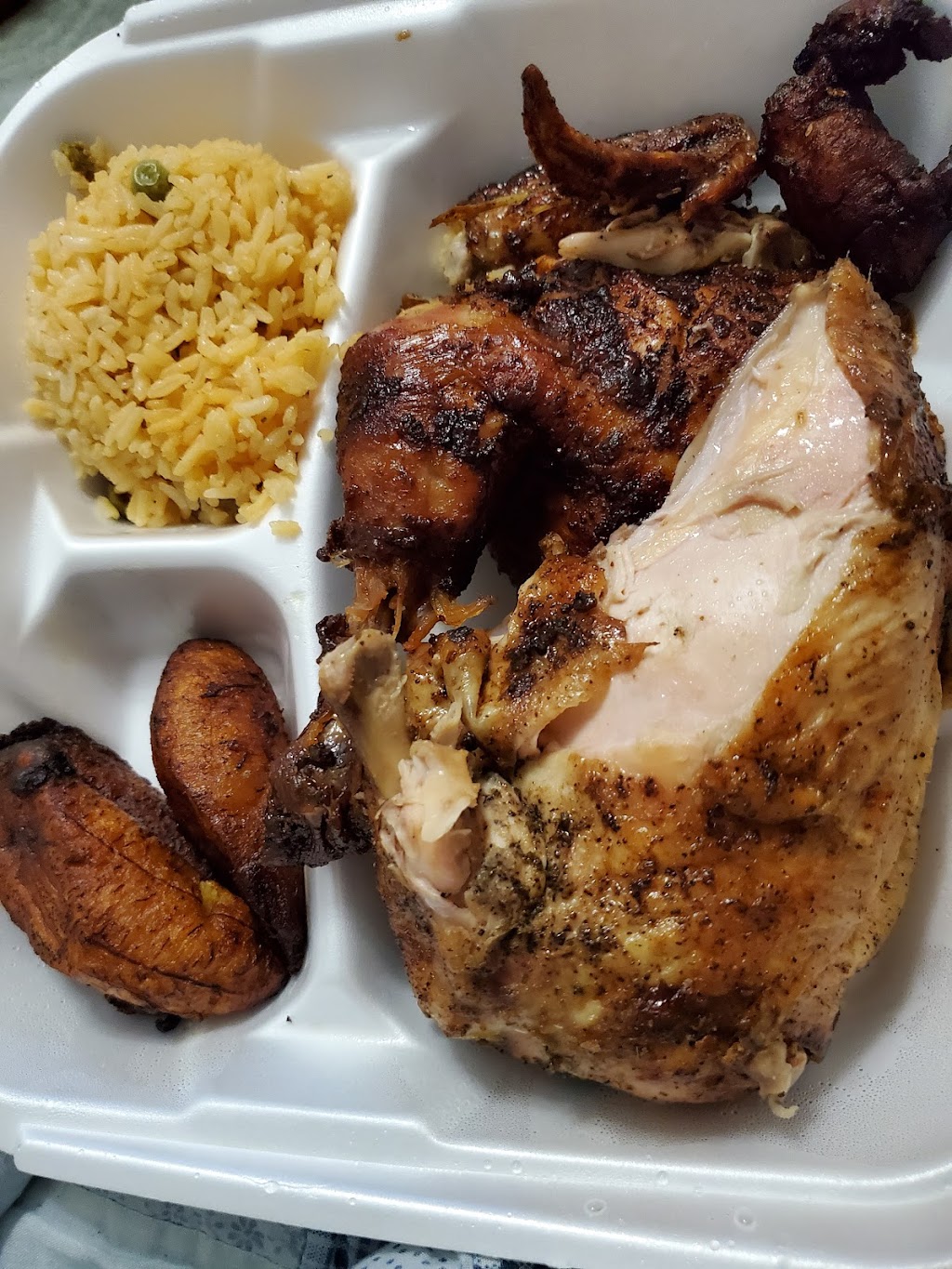 Rickys Chicken | 5840 Mapledale Plaza, Woodbridge, VA 22193, USA | Phone: (703) 897-1616