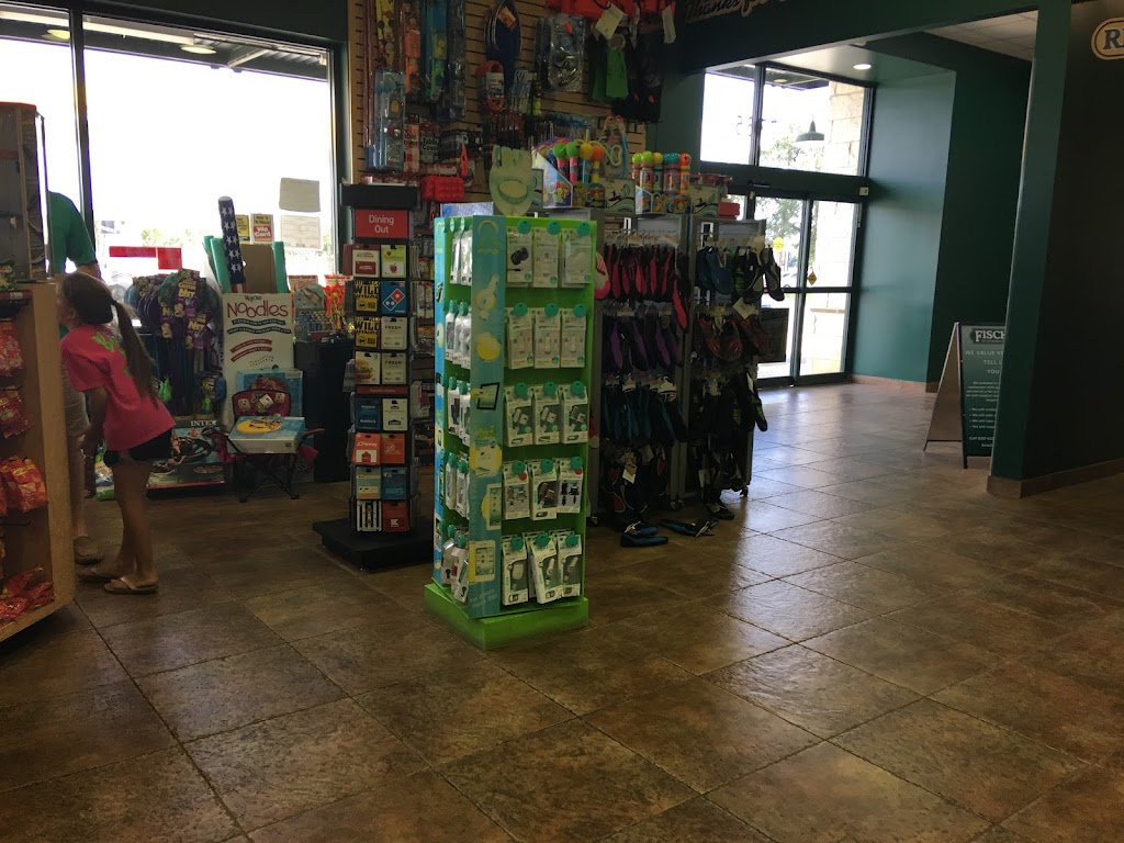 Fischers Neighborhood Market #32 | 7765 US-281 N, Spring Branch, TX 78070, USA | Phone: (830) 904-4040