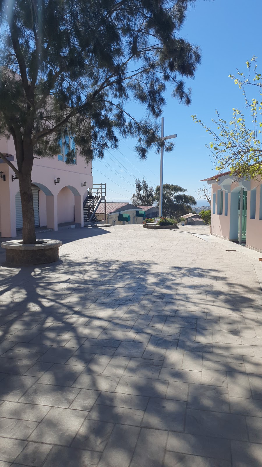 Parroquia Nuestra Señora de Guadalupe. Iglesia Católica | Adolfo López Mateos 3, Plan Libertador, 22707 Rosarito, B.C., Mexico | Phone: 661 100 5558