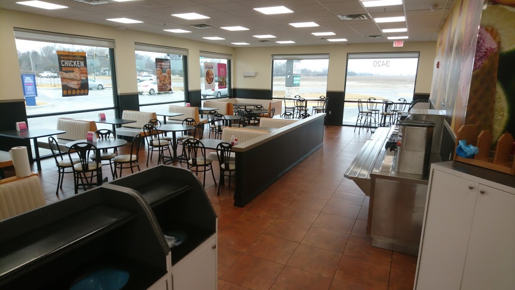 Braums Ice Cream & Burger Restaurant | 3420 N Maize Rd, Wichita, KS 67205, USA | Phone: (316) 721-5935