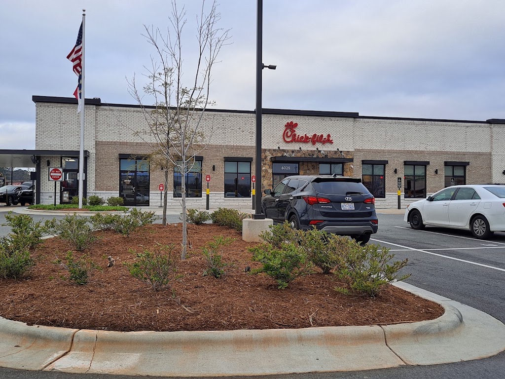 Chick-fil-A | 6025 W Gate City Blvd, Jamestown, NC 27282, USA | Phone: (336) 907-7064