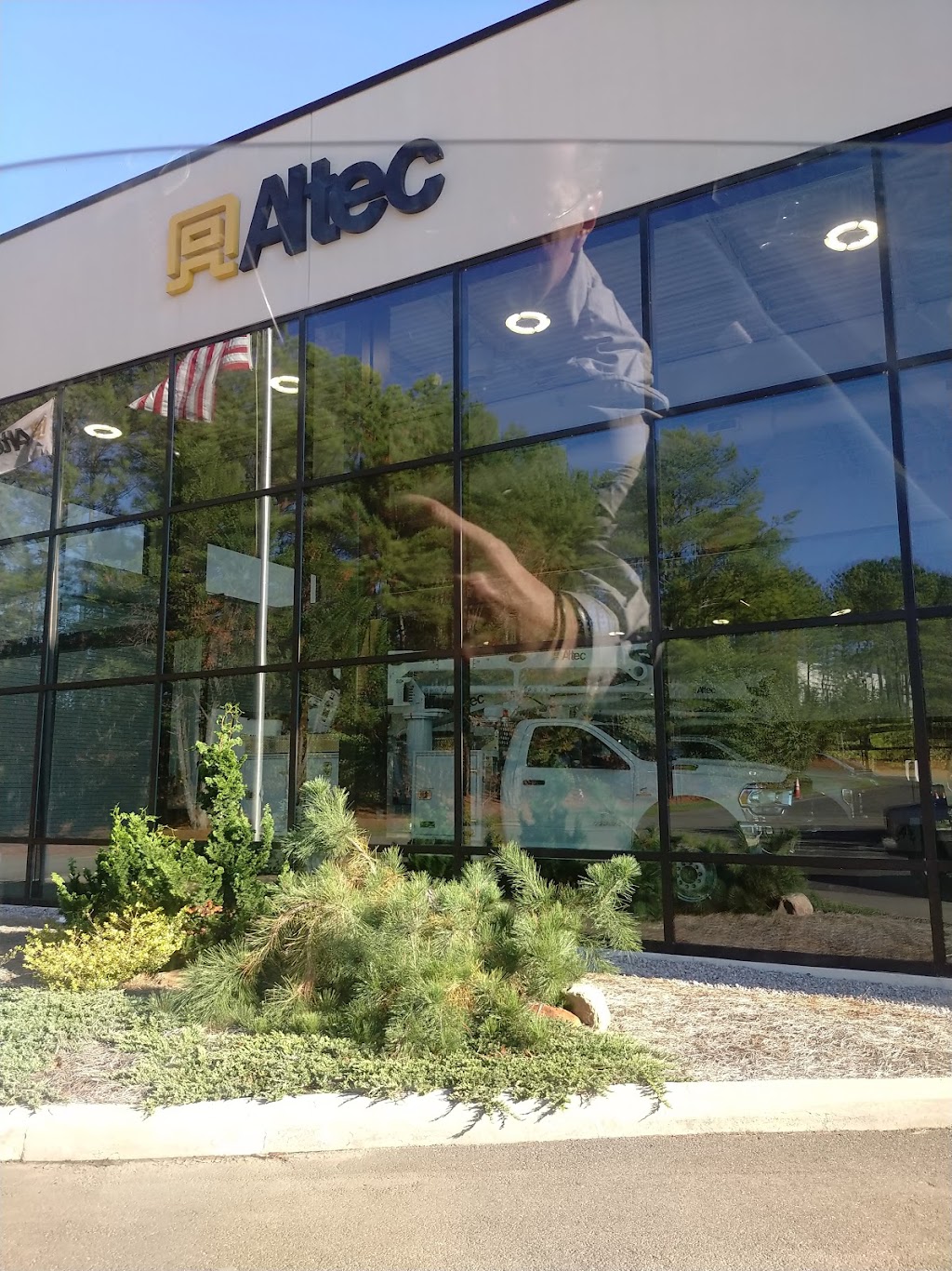 Altec NUECO Used Equipment Center, 1550 Aerial Ave, Creedmoor, NC 27522