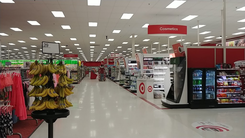 Target | 300 Clydesdale Trail, Medina, MN 55340, USA | Phone: (763) 852-0006