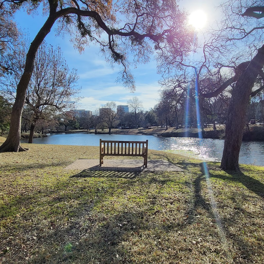 Connor Park | 4301 St Johns Dr, Dallas, TX 75205, USA | Phone: (214) 521-4161