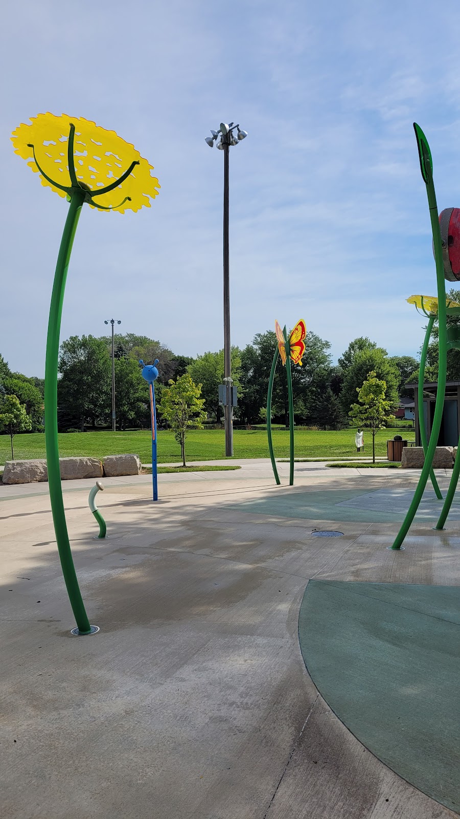 Wetmore Community Park | 555 North St, Sun Prairie, WI 53590, USA | Phone: (608) 837-3449