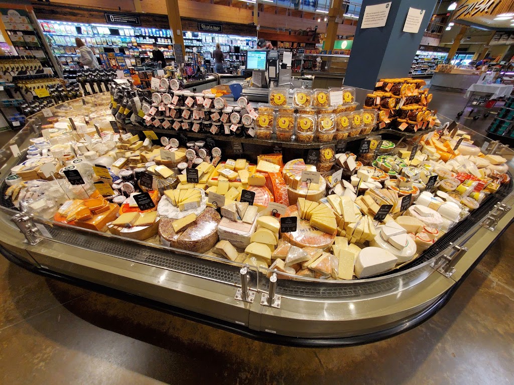 Whole Foods Market | 10020 Regency Cir, Omaha, NE 68114, USA | Phone: (402) 393-1200