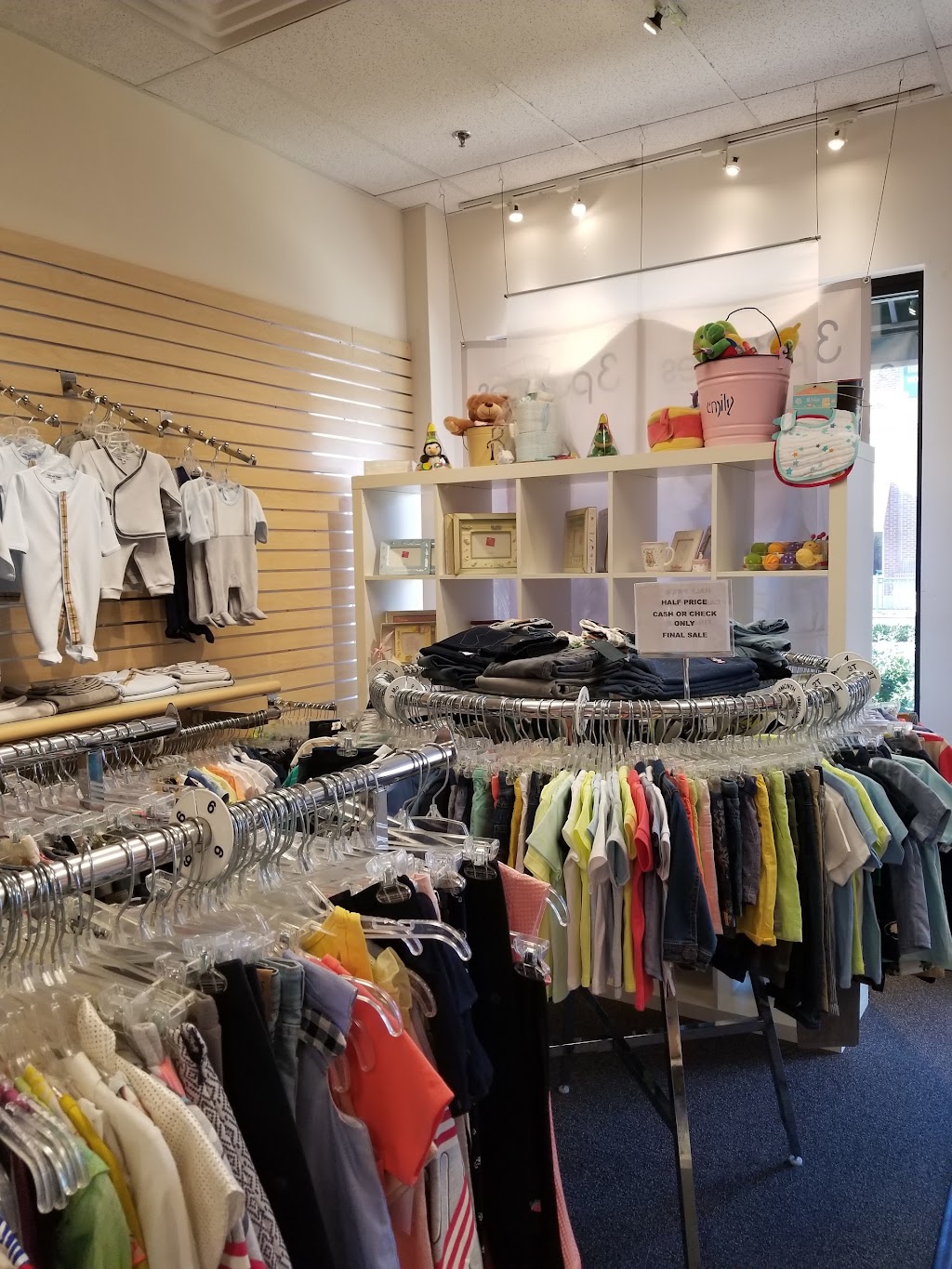 Little Ones | 20 E Mt Pleasant Ave, Livingston, NJ 07039, USA | Phone: (973) 992-2727