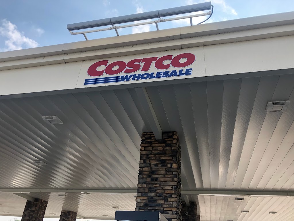 Costco Gas Station | 1431 Beam Ave, Maplewood, MN 55109, USA | Phone: (612) 486-1740