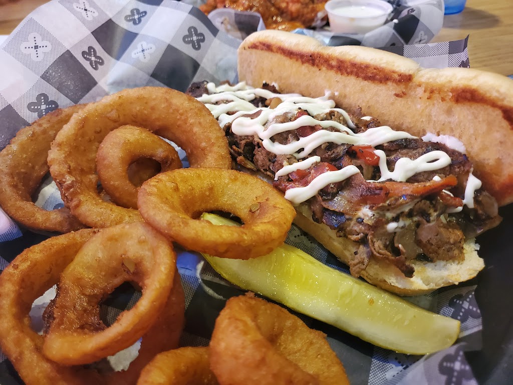 Big 10 Sports Bar & Grill | 510 23rd St, Columbus, NE 68601, USA | Phone: (402) 562-0040