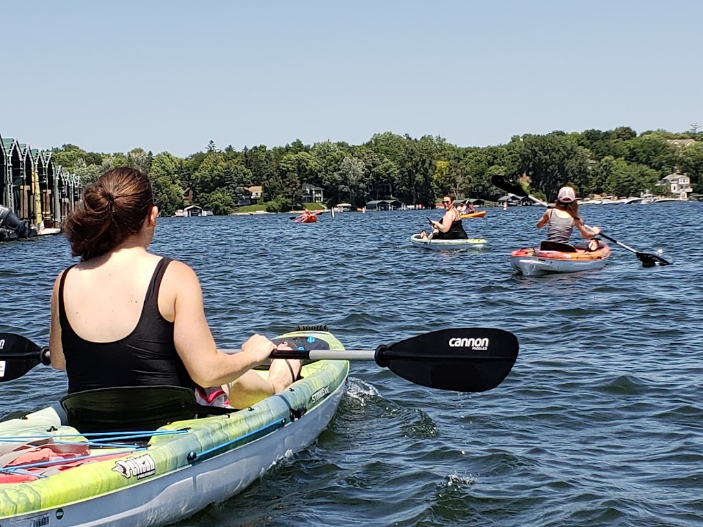 Tommys Tonka Trolley | 379 Lake St, Excelsior, MN 55331 | Phone: (952) 470-3949