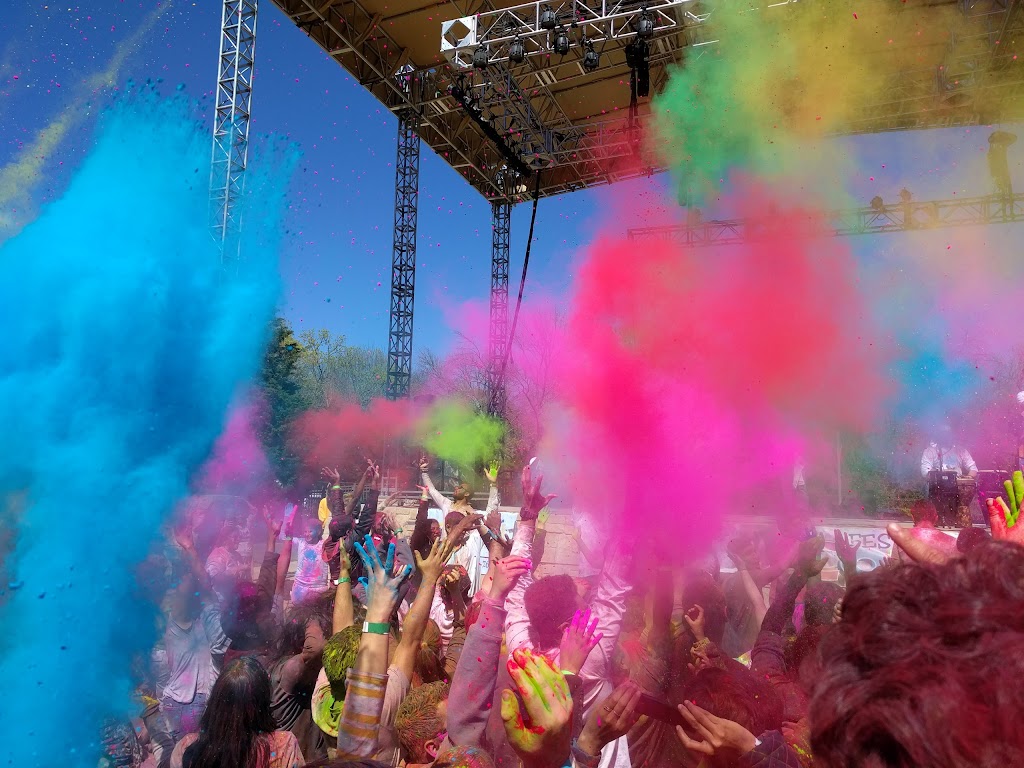 Amphitheater at Oak Point Park | 2801 E Spring Creek Pkwy, Plano, TX 75074, USA | Phone: (972) 941-5600