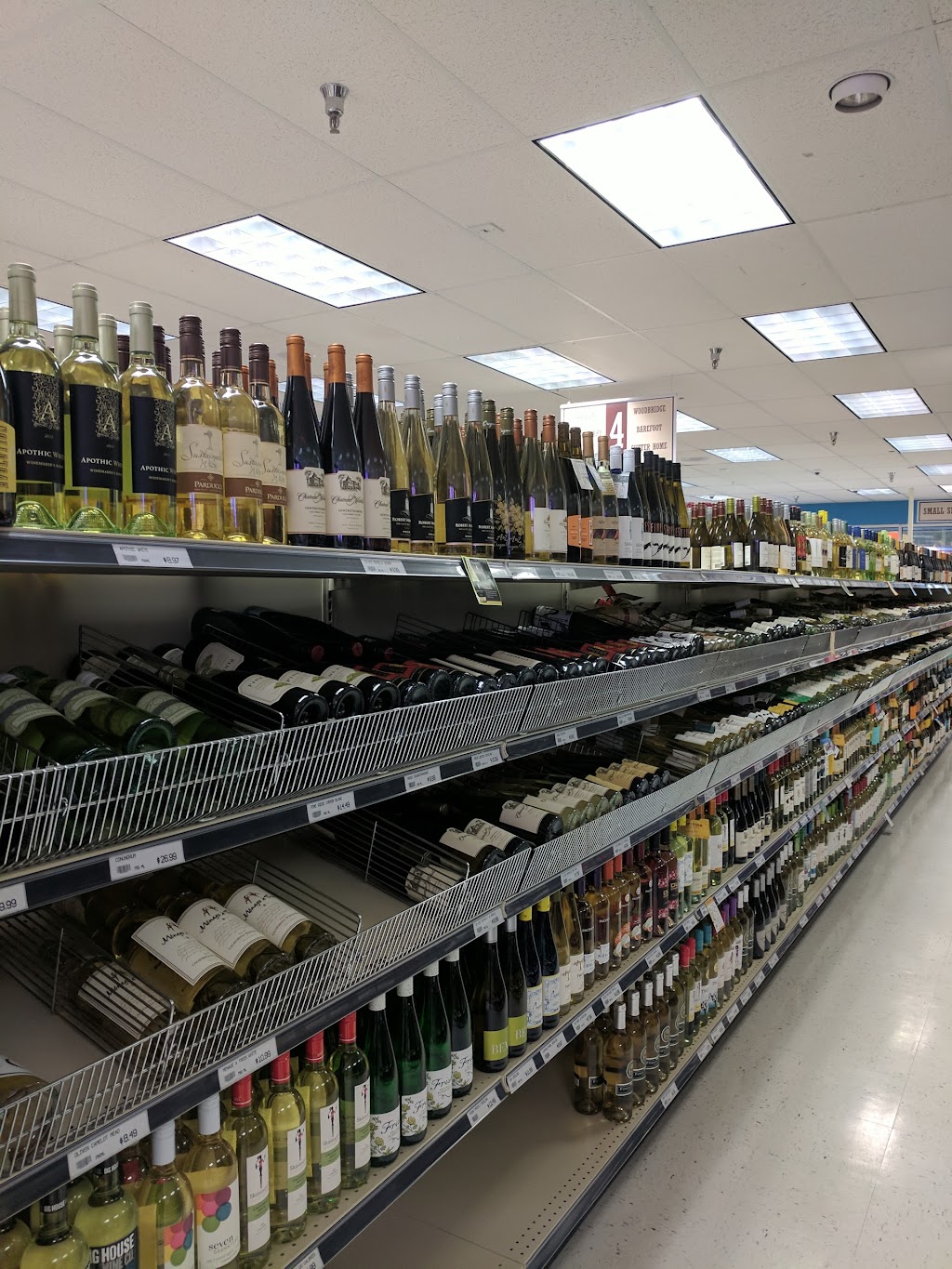 MGM Wine & Spirits | 420 Schilling Dr North, Dundas, MN 55019, USA | Phone: (507) 366-6460