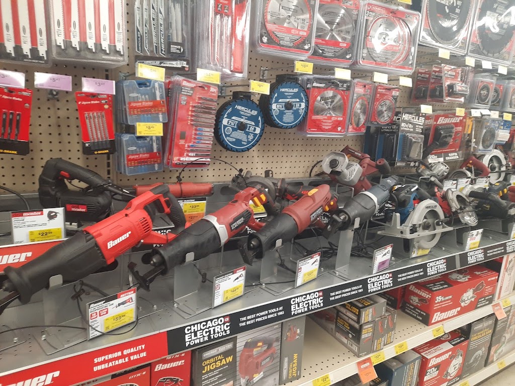 Harbor Freight Tools | 3803 Mexico Rd, St Charles, MO 63303, USA | Phone: (636) 447-7634