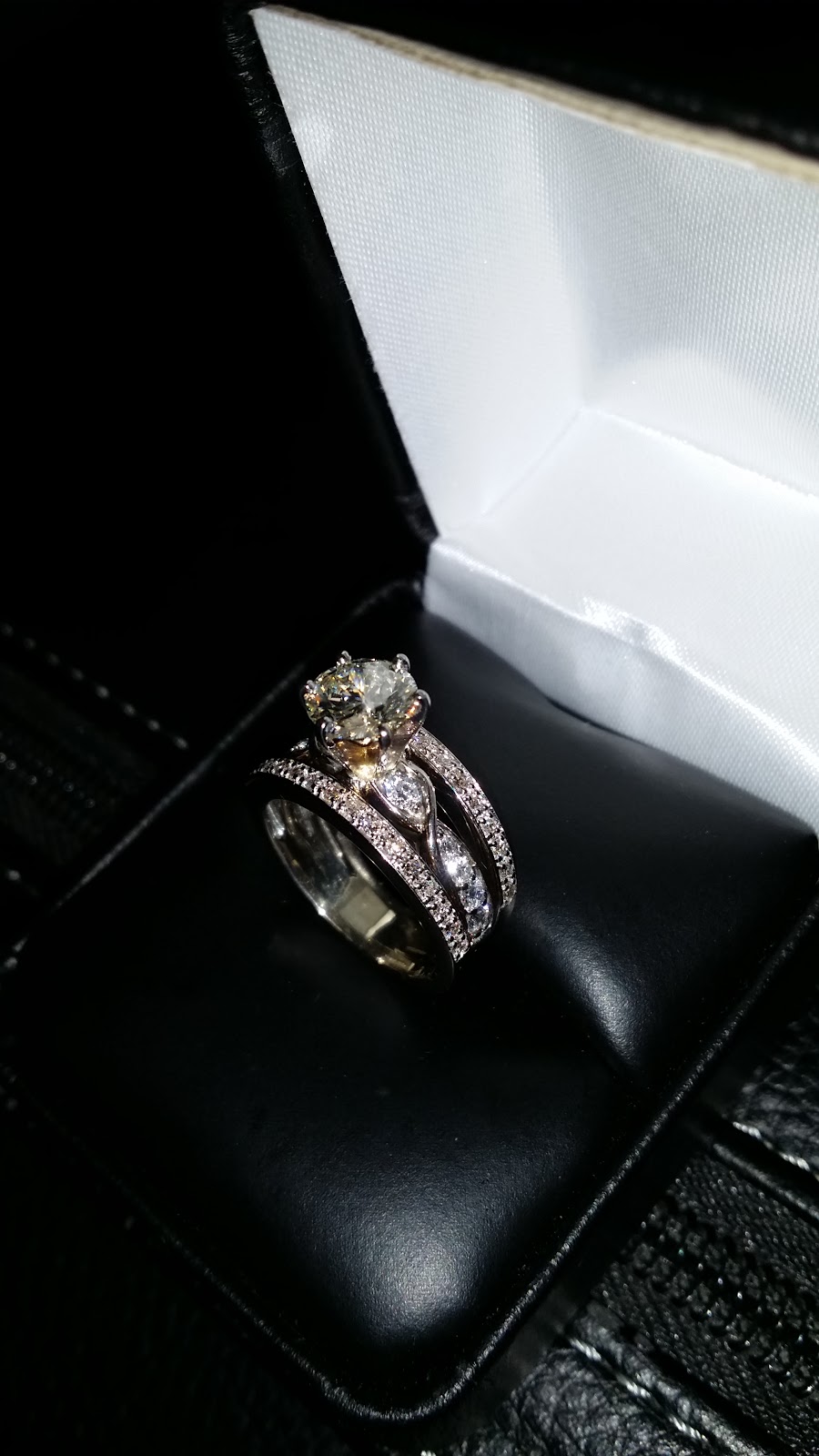 Prestige Jewelers in the Northgate Mall. | 9515 Colerain Rd space 162, Cincinnati, OH 45251, USA | Phone: (513) 225-6737
