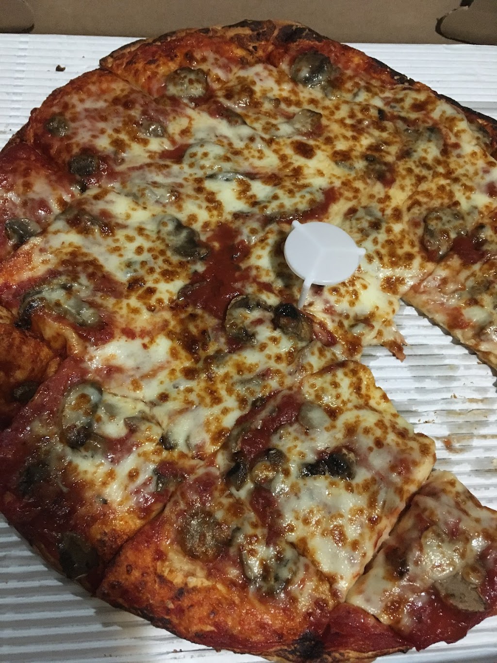 Primetime Pizza | 23998 State Line Rd, Lawrenceburg, IN 47025, USA | Phone: (812) 637-3400