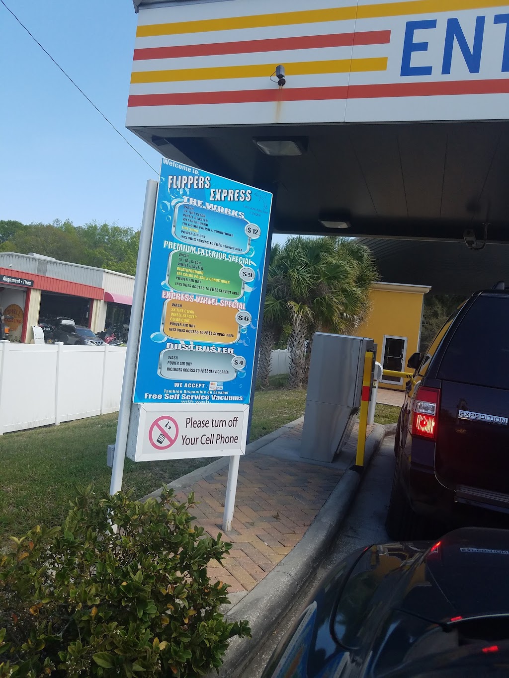 Flippers Car Wash | 11205 Sheldon Rd, Tampa, FL 33626, USA | Phone: (813) 294-4767