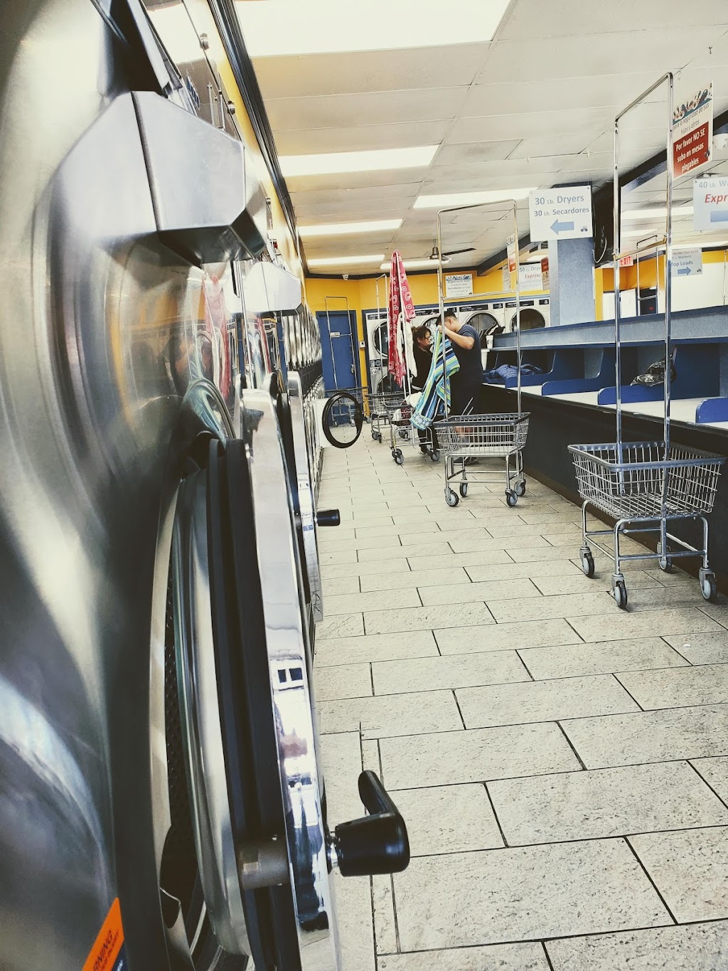 Double Bubble Laundromat Inc. | 271 S Tustin St, Orange, CA 92866 | Phone: (714) 348-4849