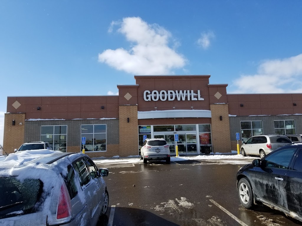 Goodwill - New Richmond | 1475 Hamilton Ave, New Richmond, WI 54017, USA | Phone: (715) 246-0167