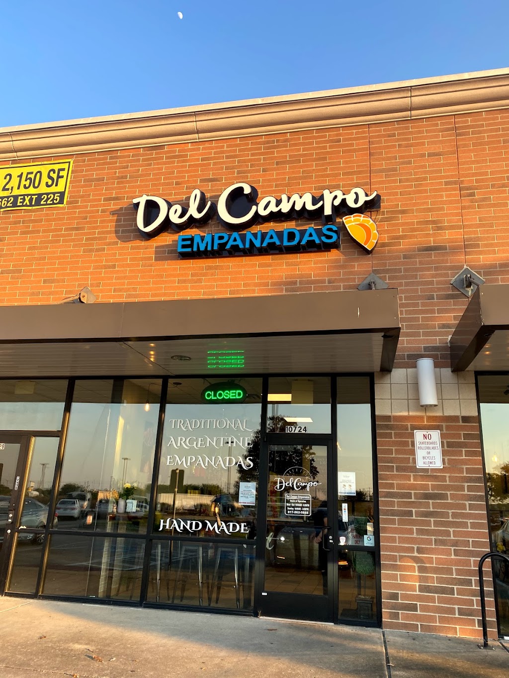 Del Campo Empanadas | 10724 N Beach St, Fort Worth, TX 76244, USA | Phone: (817) 562-5888