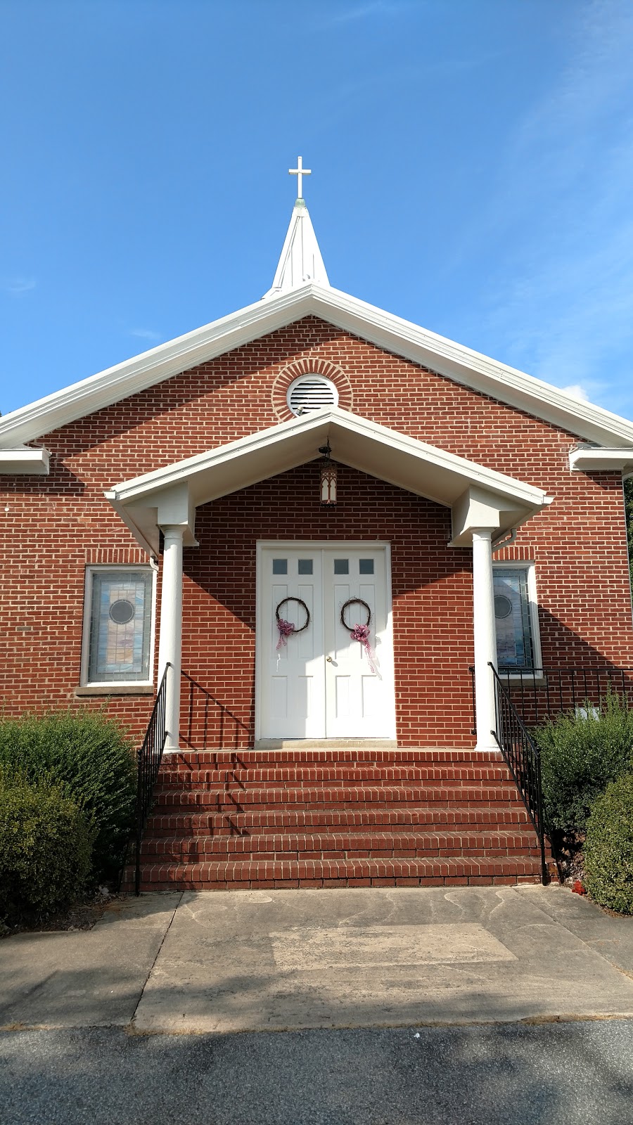 Clarksbury United Methodist Church | 639 Clarksbury Church Rd, Thomasville, NC 27360, USA | Phone: (336) 476-5926