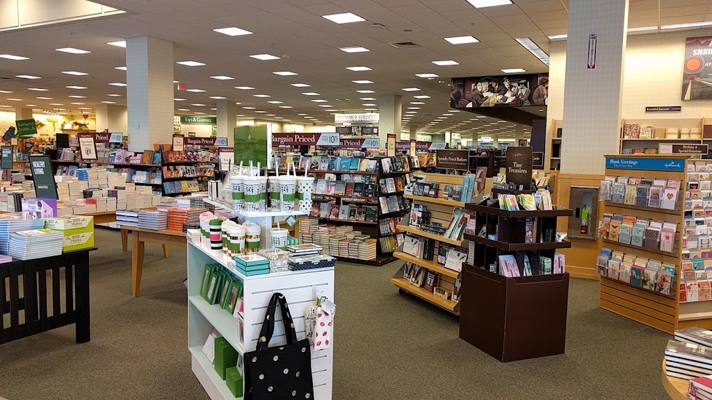 Barnes & Noble | 131 Colonie Center #355, Albany, NY 12205, USA | Phone: (518) 438-1728