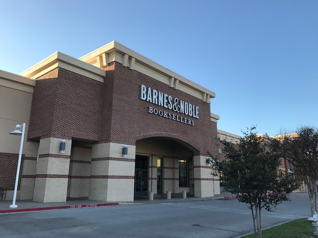Barnes & Noble | 861 NE Mall Blvd, Hurst, TX 76053 | Phone: (817) 284-1244