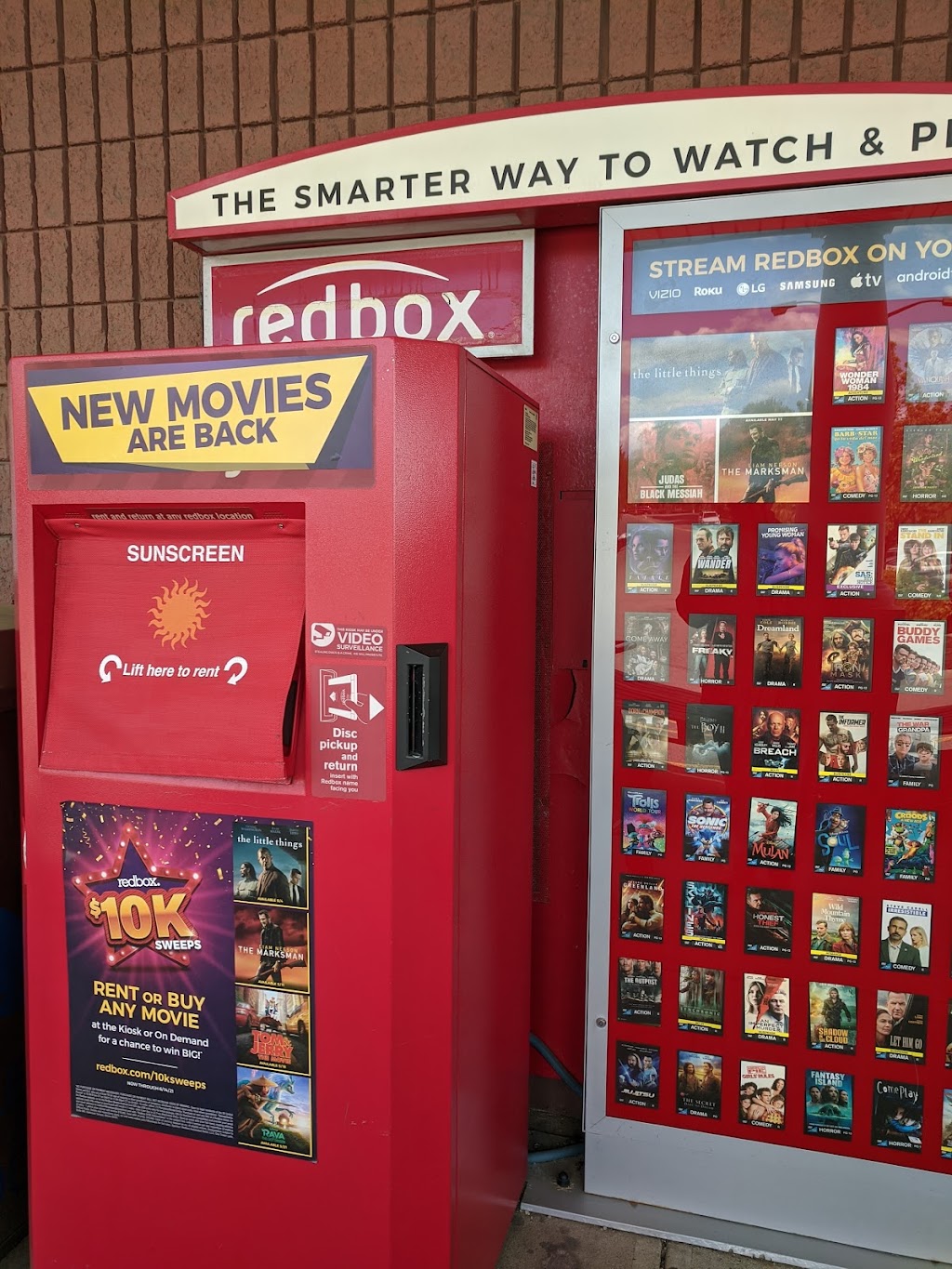 Redbox | 25 Storey Ave, Newburyport, MA 01950, USA | Phone: (866) 733-2693